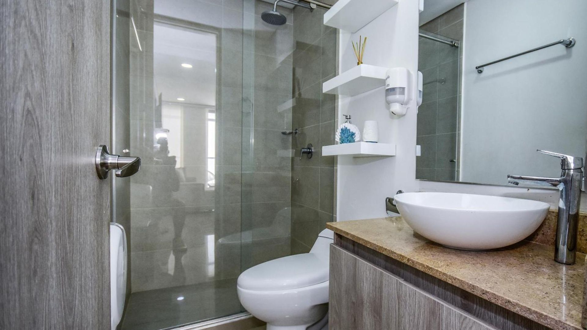 Ocean Drive 410 Apartamento *